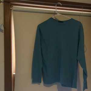 Long sleeve super cute light blue shirt